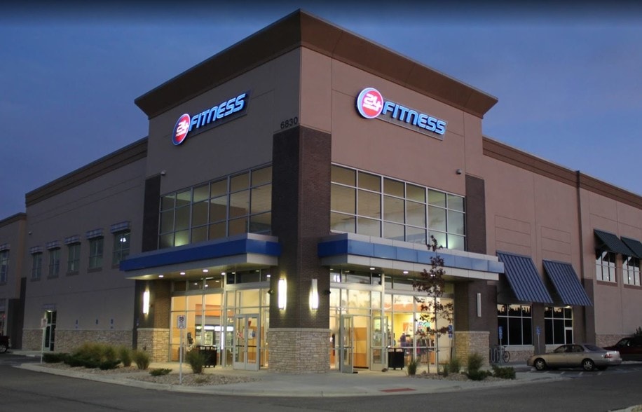 More Photos Of 6830 E County Line Rd, Highlands Ranch Health Club For Lease