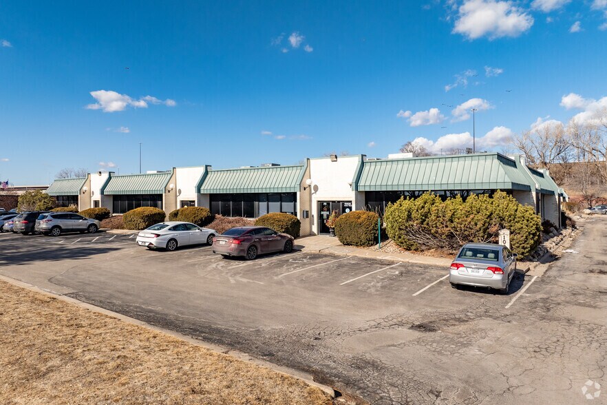 More Photos Of 10824 Old Mill Rd, Omaha Office For Sale