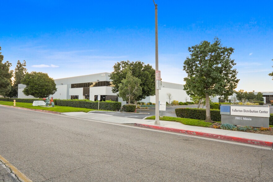 More Photos Of 2100 E Valencia Dr, Fullerton Warehouse For Lease