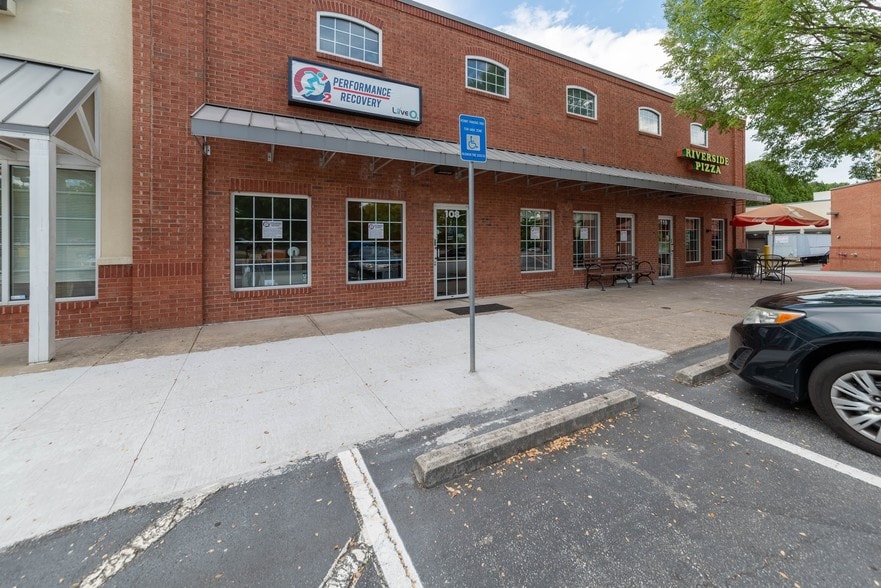 Primary Photo Of 11877 Douglas Rd, Alpharetta Unknown For Lease