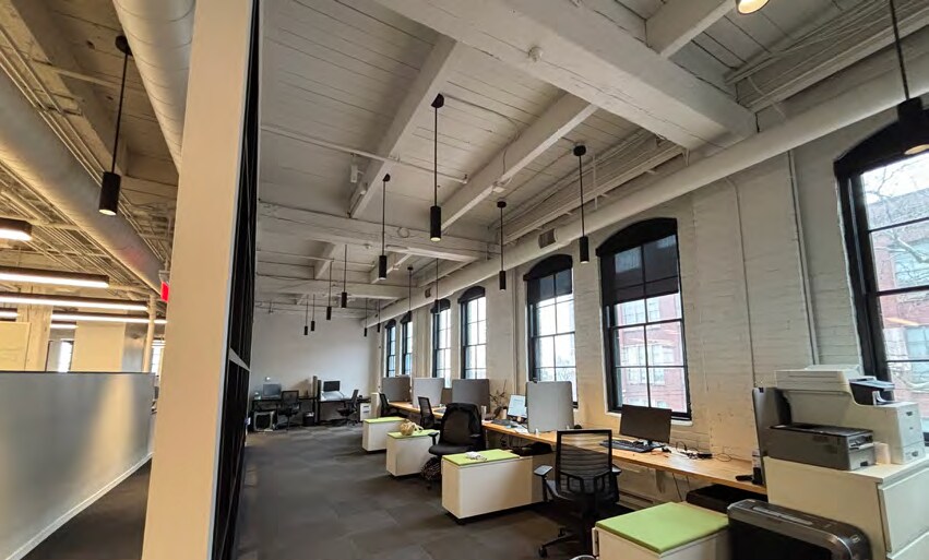 More Photos Of 2900 Detroit Ave, Cleveland Office For Lease