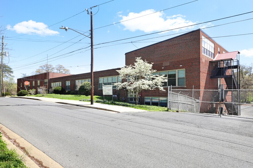 More Photos Of 117 Elm Ave, Takoma Park Schools For Sale