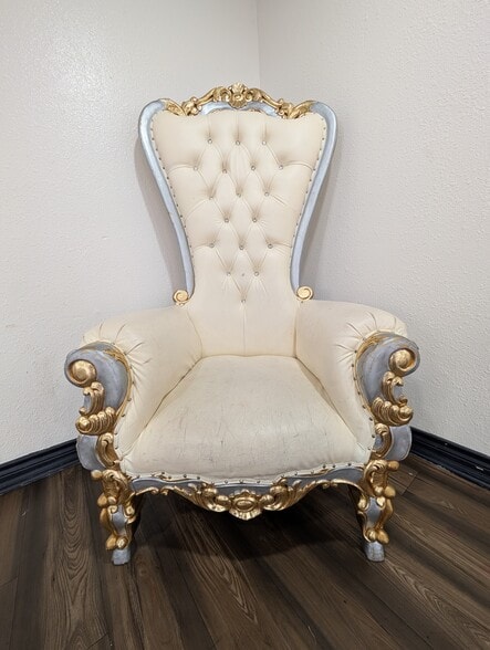 More Photos Of 6429 Miller St, Arvada General Retail For Sale