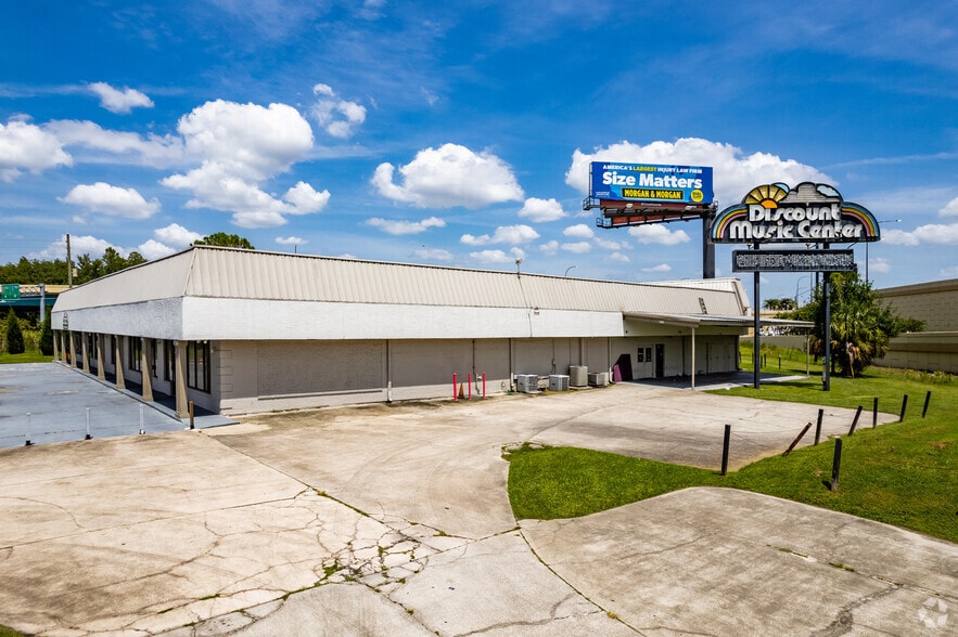 More Photos Of 3301-3313 Gardenia Ave, Orlando Freestanding For Sale