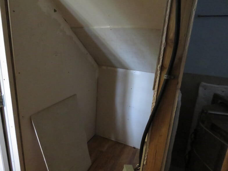 More Photos Of 23382 Crest Forest Dr, Crestline Freestanding For Sale