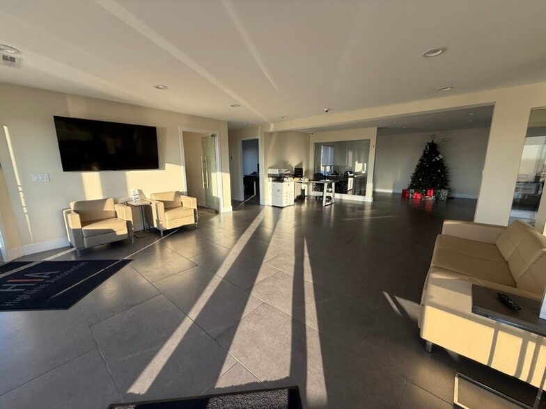 More Photos Of 2240 Lincoln Hwy, Langhorne Auto Dealership For Sale