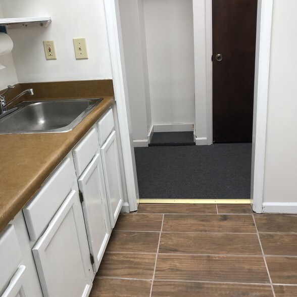 More Photos Of 2175 Highpoint Rd, Snellville Coworking Space