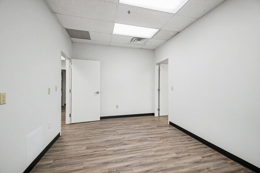 More Photos Of 4414 Lafayette Blvd, Fredericksburg Loft Creative Space For Lease