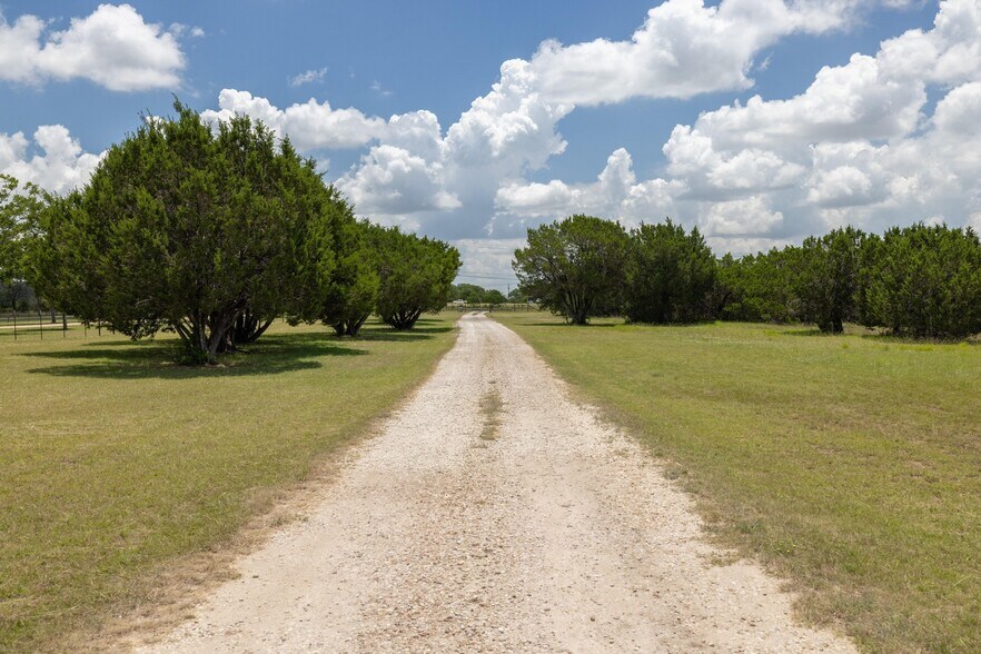 More Photos Of 1959 County Road 200, Liberty Hill Land For Sale