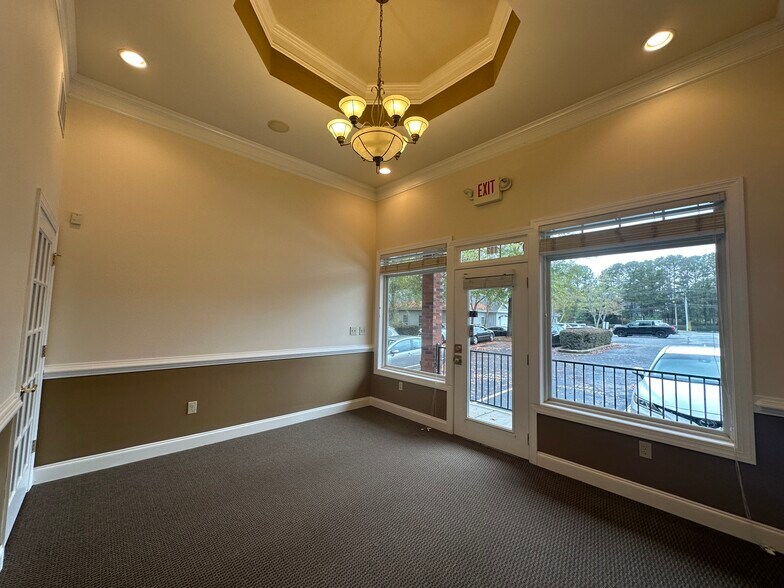 Primary Photo Of 3790 Holcomb Bridge Rd, Peachtree Corners Medical For Lease