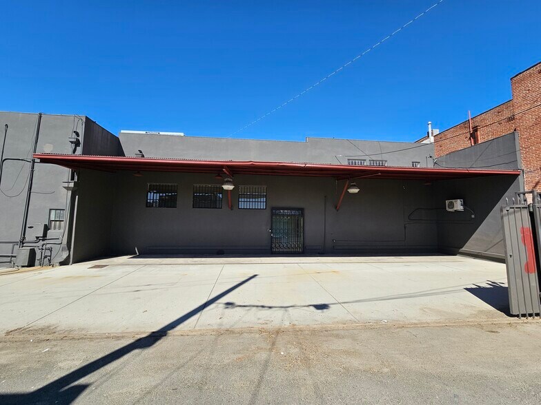 More Photos Of 1014 Vine St, Los Angeles Movie Radio TVStudio For Sale