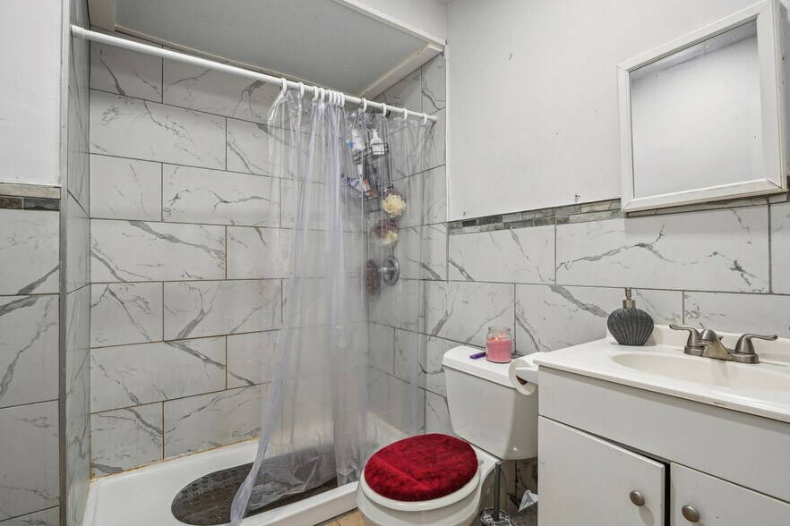 More Photos Of 1155 SUMMIT Ave, Jersey City Apartments For Sale