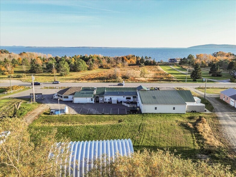 More Photos Of 357 W Main St, Searsport Freestanding For Sale