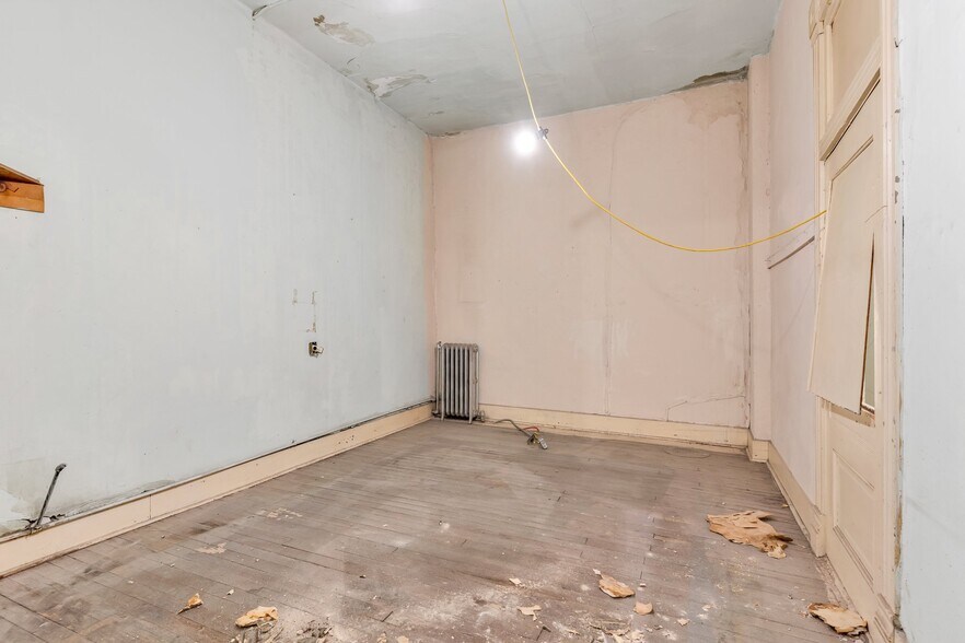 More Photos Of 111-117 Central Plz, Pueblo Storefront Retail Residential For Sale