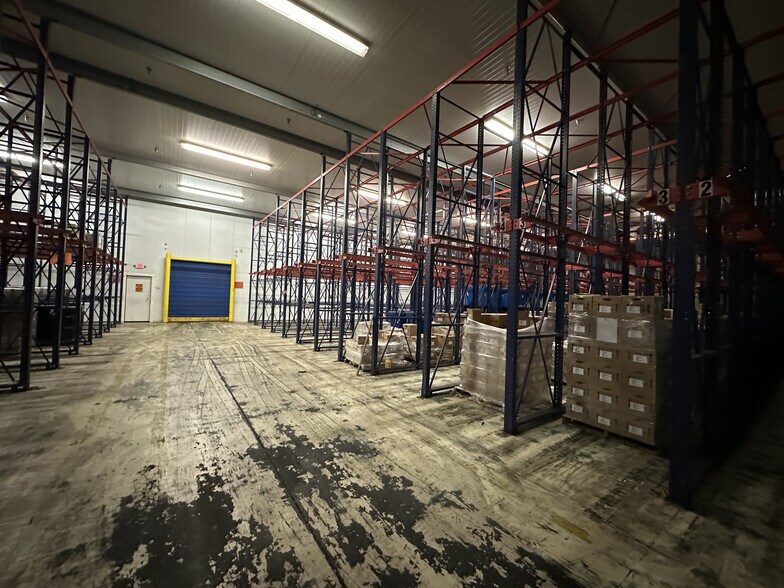 More Photos Of 625 66th Ave SW, Vero Beach Manufacturing For Sale