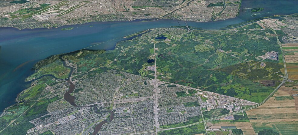 More Photos Of 350 Rue Hans-Zimmerman, Châteauguay Industrial For Lease