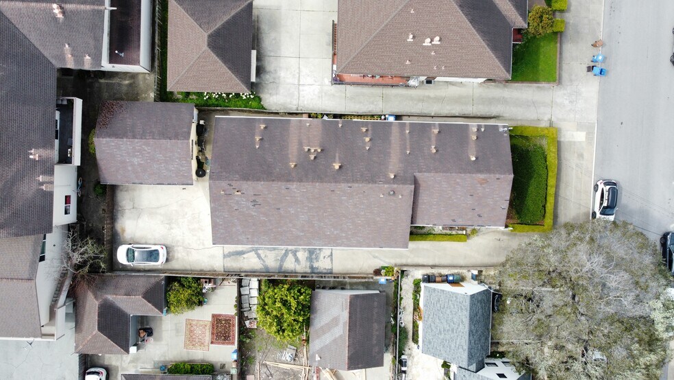 More Photos Of 107 Seeno St, Monterey Apartments For Sale