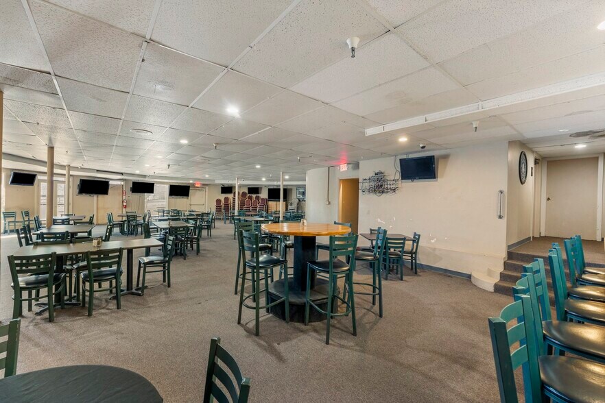 More Photos Of 1850 Dominion Way, Colorado Springs General Retail For Sale