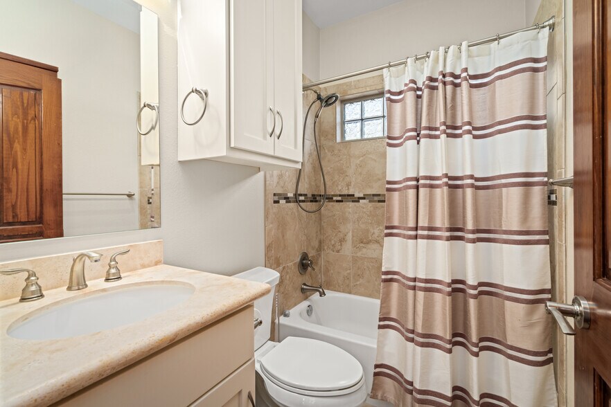 More Photos Of 145 State Loop 92, La Grange Specialty For Sale