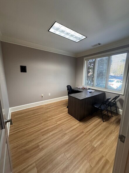 More Photos Of 4720 Peachtree Industrial Blvd, Norcross Office For Lease