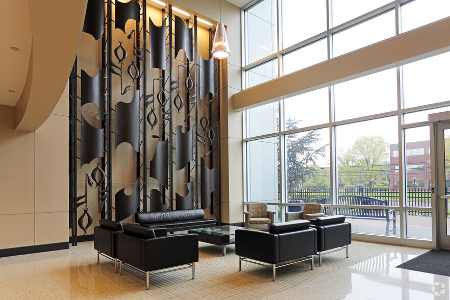 More Photos Of 350 Fellowship Rd, Mount Laurel Unknown For Lease