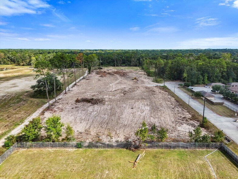 More Photos Of 24810 Gosling Rd, Spring Land For Sale