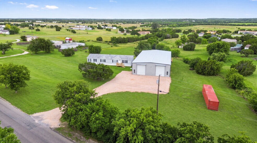 More Photos Of 501 County Road 248, Georgetown Flex For Sale