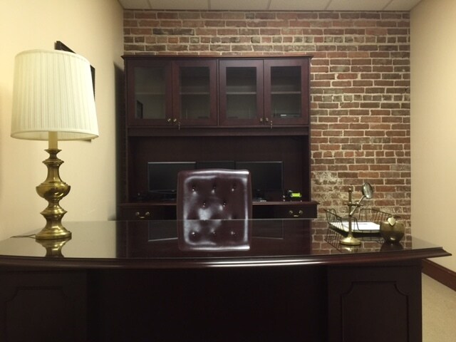 More Photos Of 232 Capitol St, Charleston Unknown For Lease