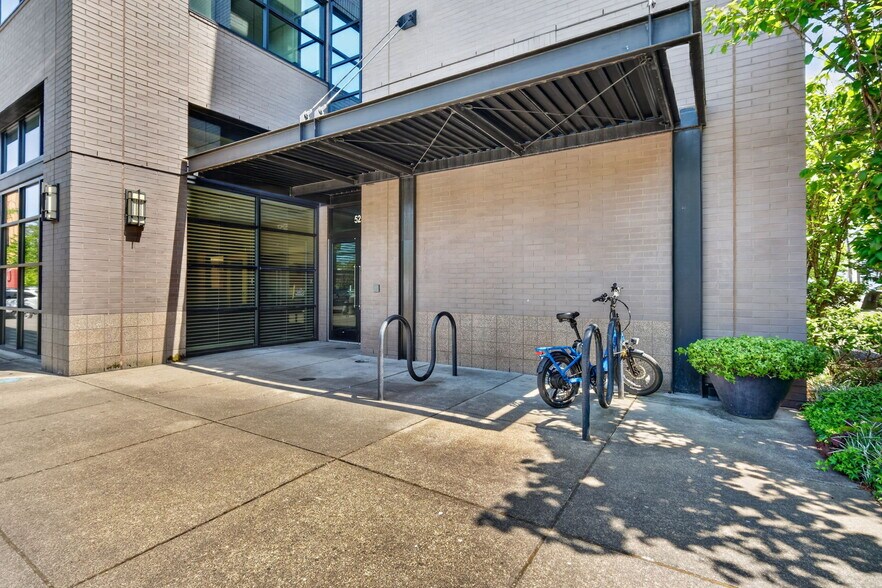 More Photos Of 5257-5265 NE Martin Luther King Blvd, Portland Office For Sale
