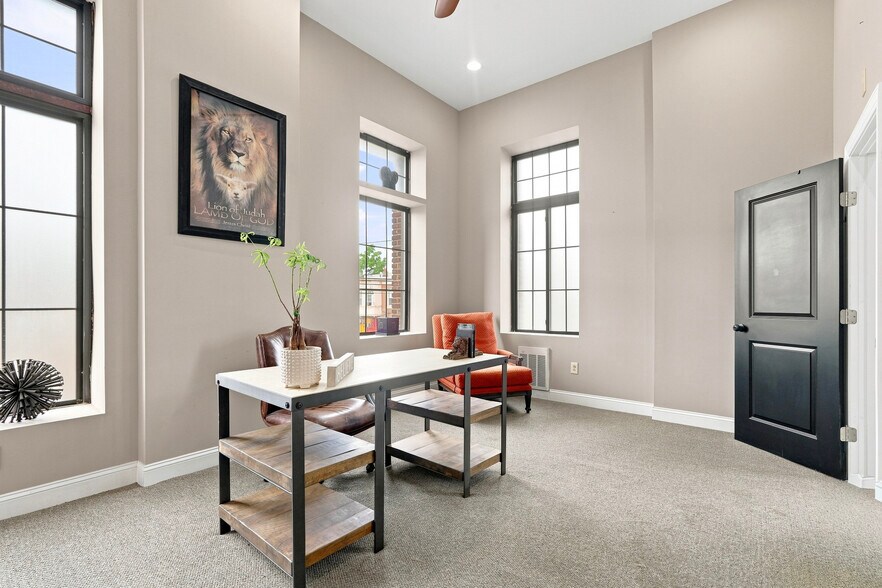 More Photos Of 5928 Master St, Philadelphia Specialty For Sale