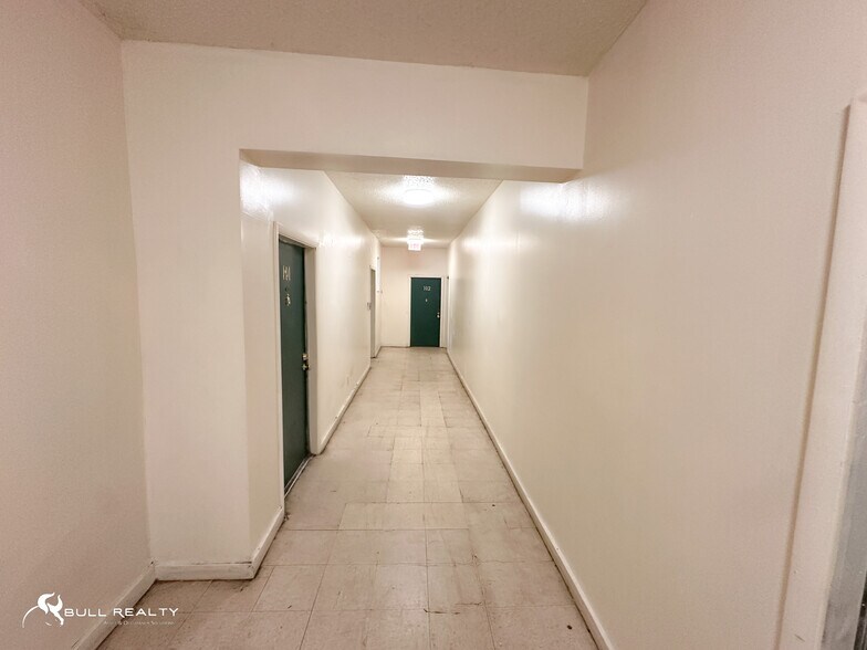 More Photos Of 620 Parkway Dr NE, Atlanta Apartments For Sale