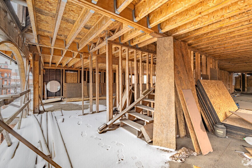 More Photos Of 263 Washington St, Binghamton Apartments For Sale