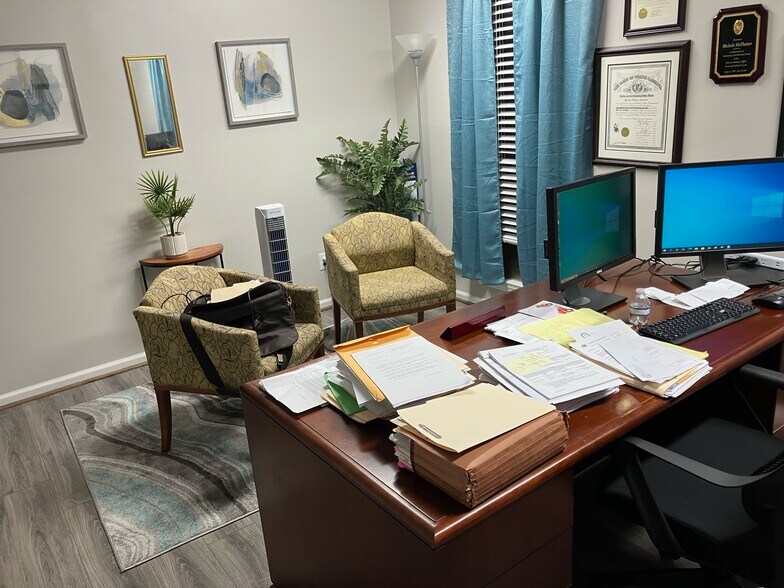 More Photos Of 2922 Audrey Dr, Gastonia Office For Lease