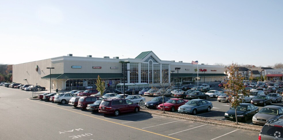 More Photos Of 400 Renaissance Blvd, North Brunswick Unknown For Lease