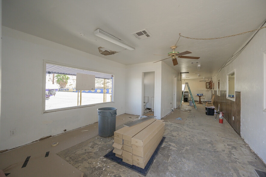 More Photos Of 1770 Highway 95, Bullhead City Specialty For Sale