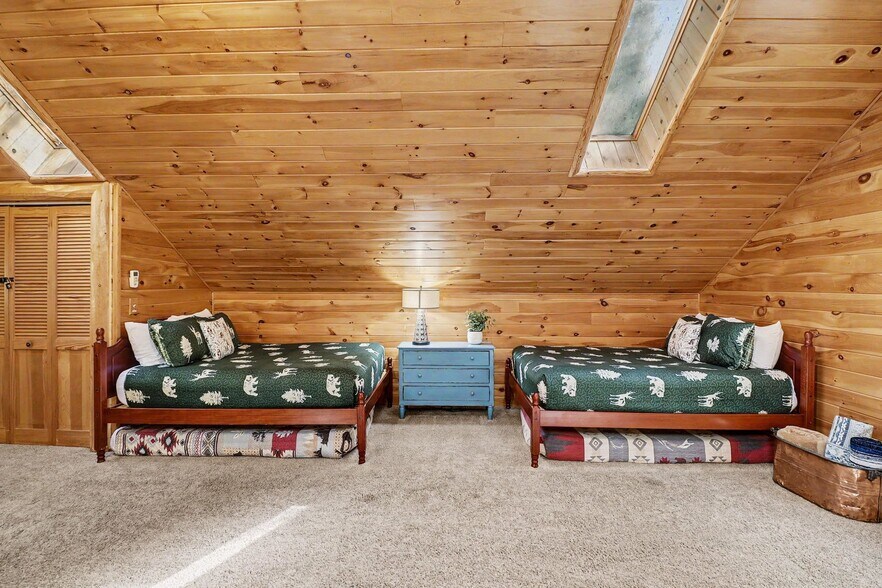 More Photos Of 6926 Aarwood Trail NW, Rapid City Hotel For Sale