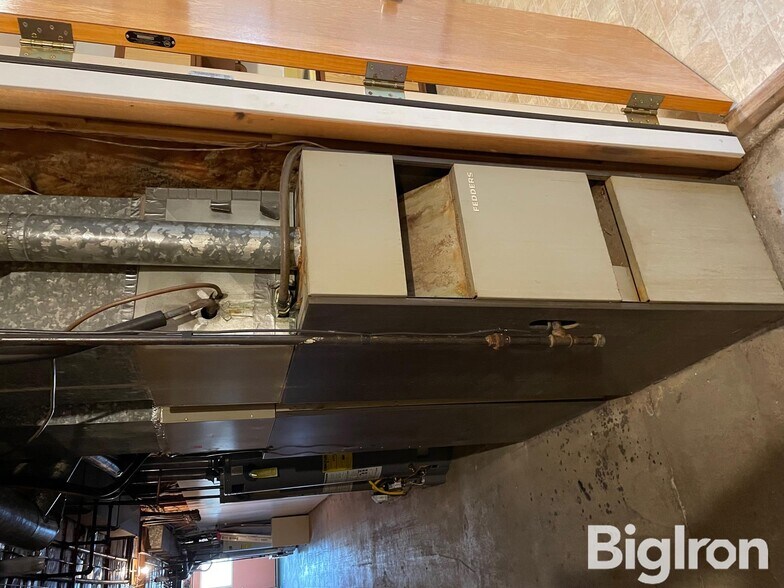 More Photos Of 130 S 5th St, Hebron Apartments For Sale