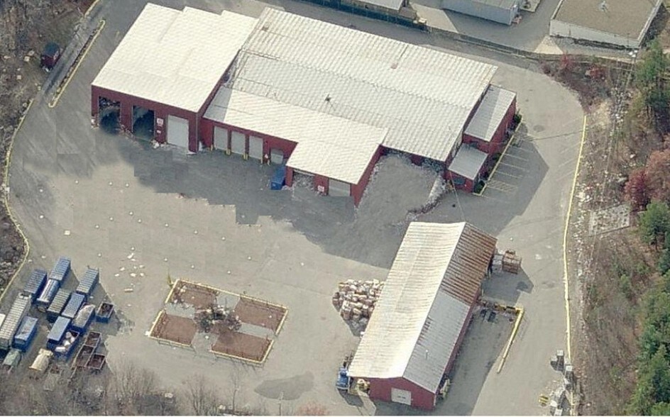 Primary Photo Of 18 Water Works Dr, Hooksett Warehouse For Lease