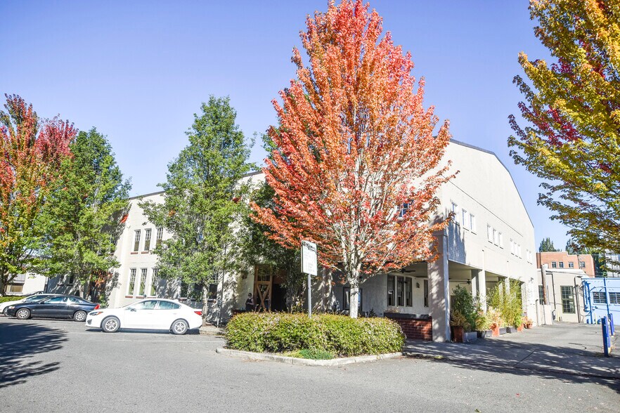 More Photos Of 219 Legion Way SW, Olympia Storefront Retail Office For Lease