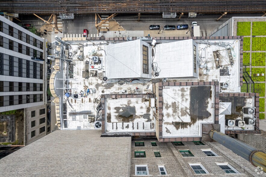 More Photos Of 180 W Washington St, Chicago Office For Lease