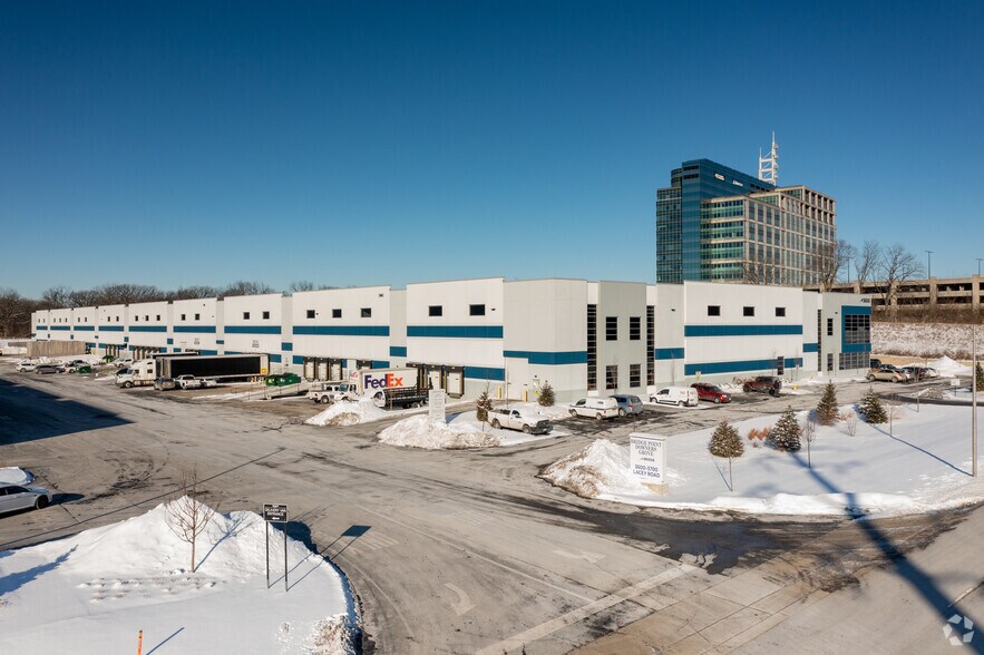 More Photos Of 3600 Lacey Rd, Downers Grove Warehouse For Sale