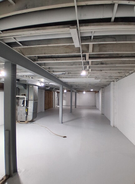 More Photos Of 747 Payne Ave, Saint Paul Warehouse For Sale