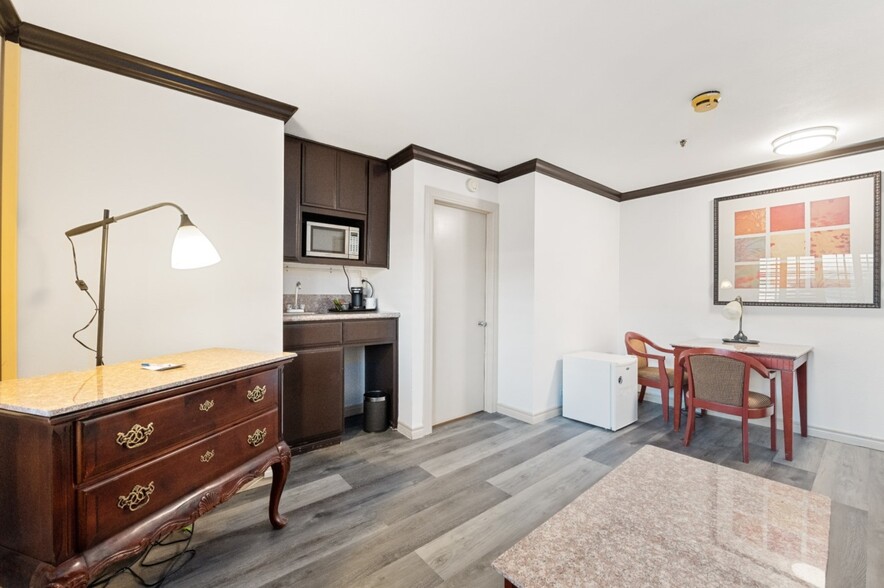 More Photos Of 2156 E Colorado Blvd, Pasadena Hotel For Sale