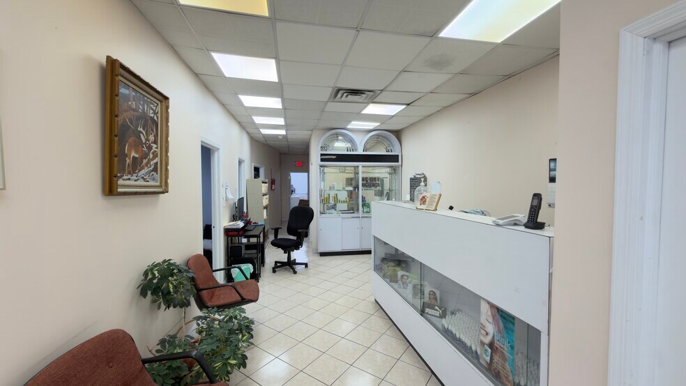 More Photos Of 6110 Bergenline Ave, West New York Storefront Retail Residential For Lease