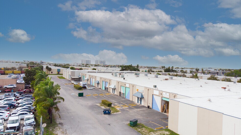 Primary Photo Of 4400-4540 NW 73rd Ave, Miami Warehouse For Lease