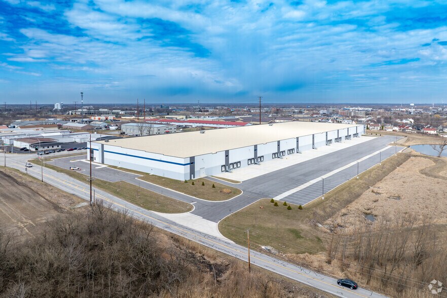 More Photos Of 8719 Mississippi St, Merrillville Distribution For Sale