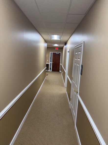 More Photos Of 2435 Plantation Center Dr, Matthews Medical For Sale