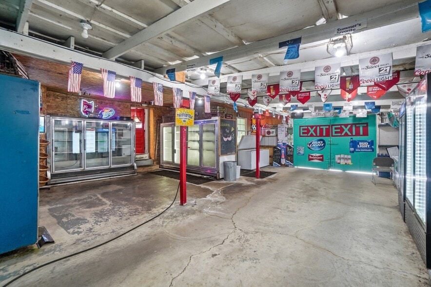 More Photos Of 15641 Oh-235, Belle Center Freestanding For Sale