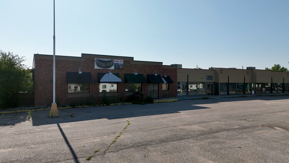 Primary Photo Of 2621 5th Ave, Scottsbluff General Retail For Sale
