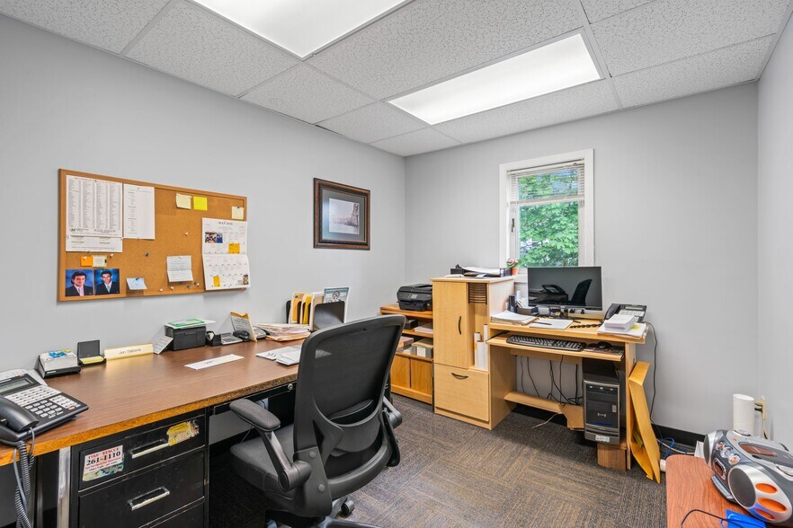More Photos Of 312 Larkfield Rd, East Northport Office For Sale